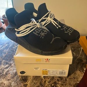 Adidas nmd hu Pharrell Williams